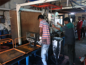 PU Molding Machine